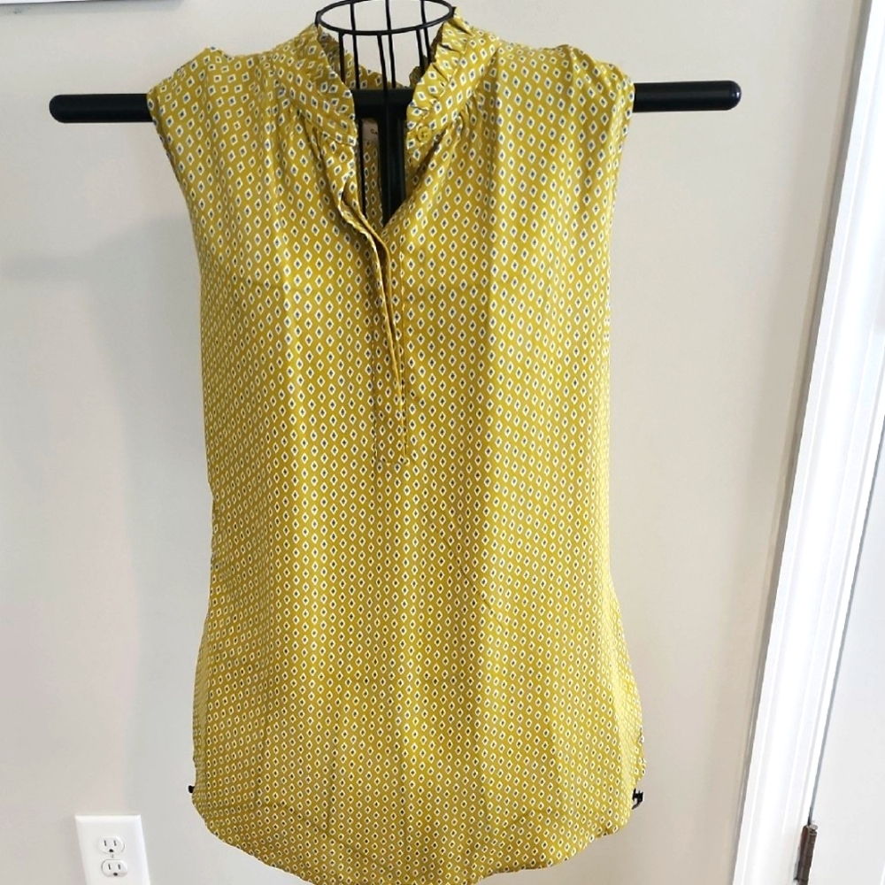 New Patterned Sleeveless Blouse